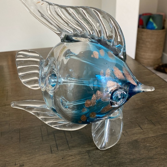 Hand Blown Italian Blue Glass Fish.  Beautiful Piece - Picture 1 of 8